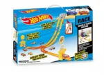 Hot Wheels Alloy Track Set with 2 Metal Cars for Kids