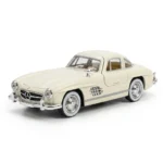 1:22 Mercedes Diecast Metal Toy Car with Light & Sound