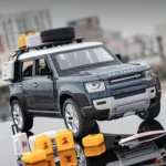 1:22 Scale Defender Die-Cast Toy Car